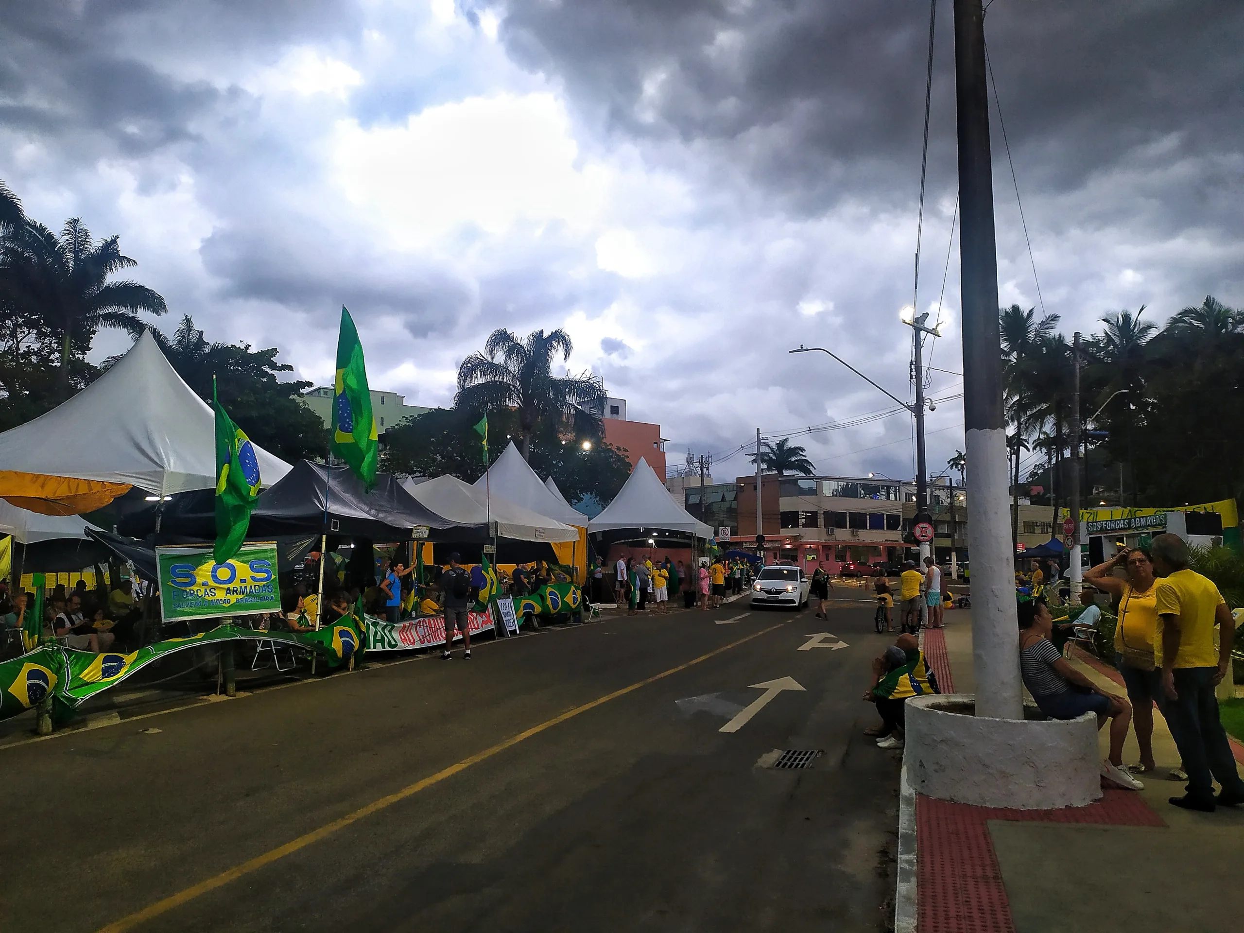 Manifestantes em Vila Velha