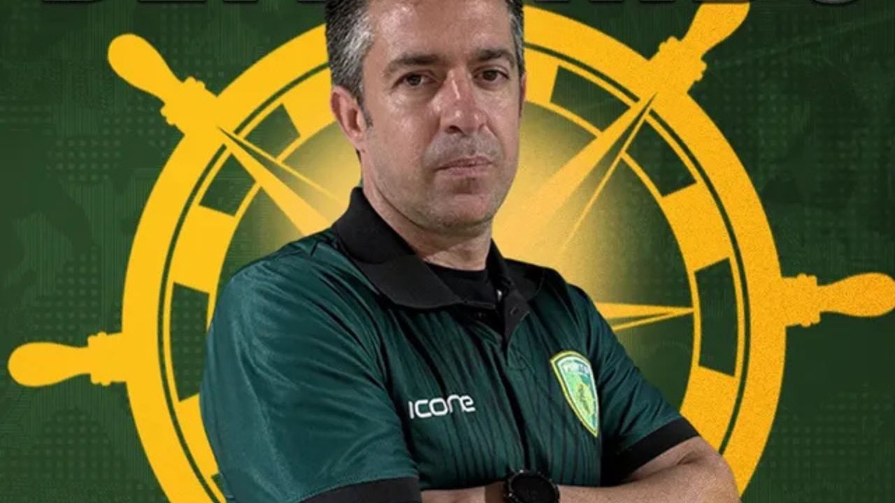João Burse, técnico do Porto Vitória