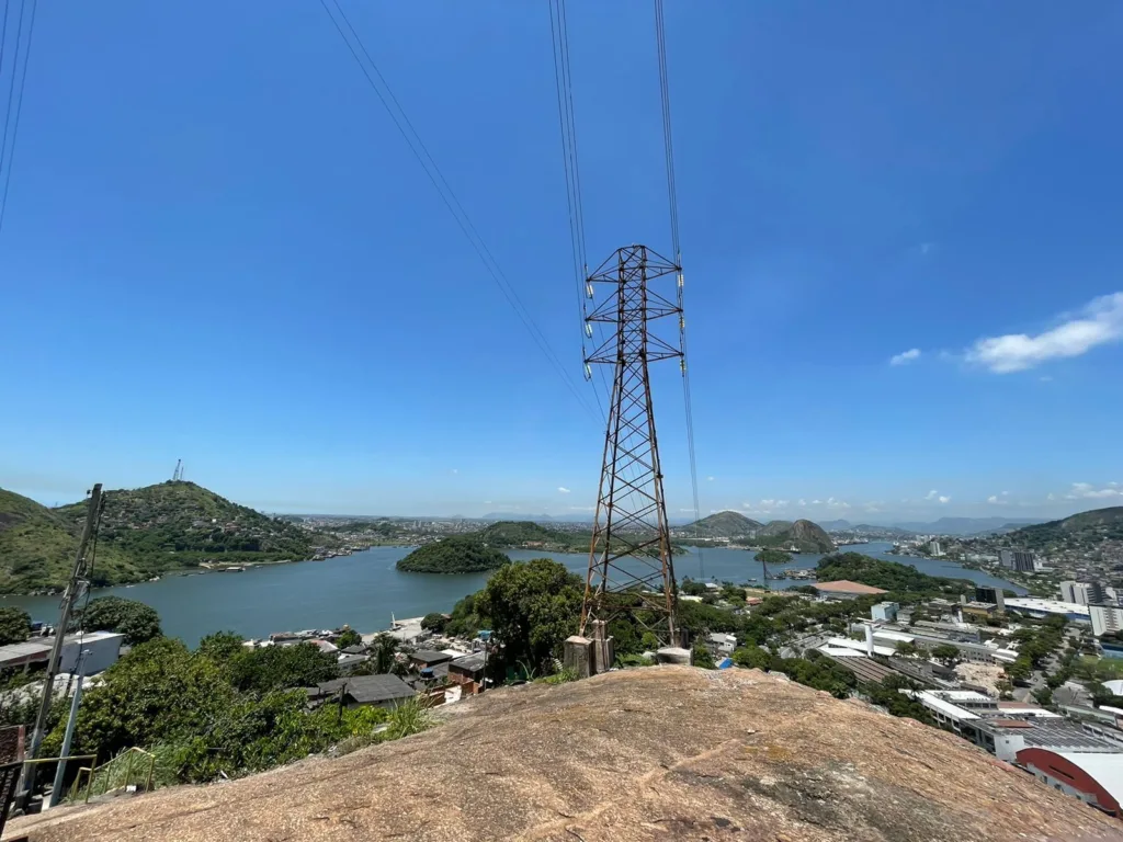 Vista de cima do morro de Jesus de Nazareth, em Vitória