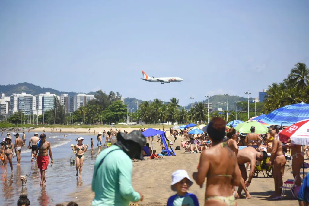 Tempo aberto - Praia de Camburí