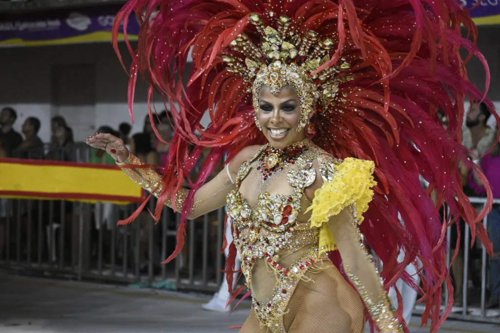 Carnaval 2024 - mug - desfile