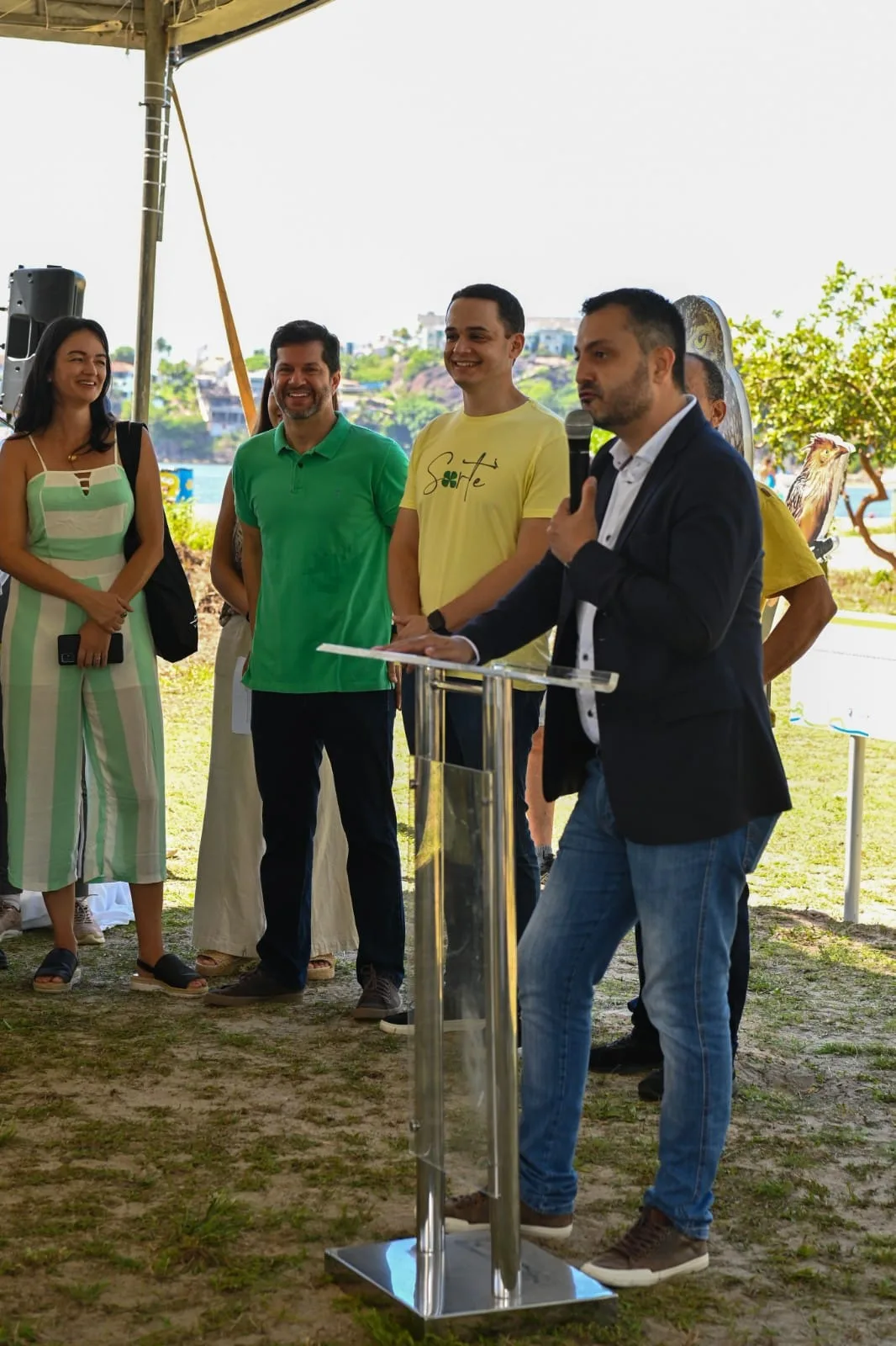 Evento de recuperação da restinga