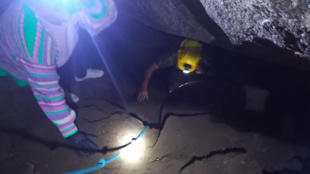 Trilha das Cavernas