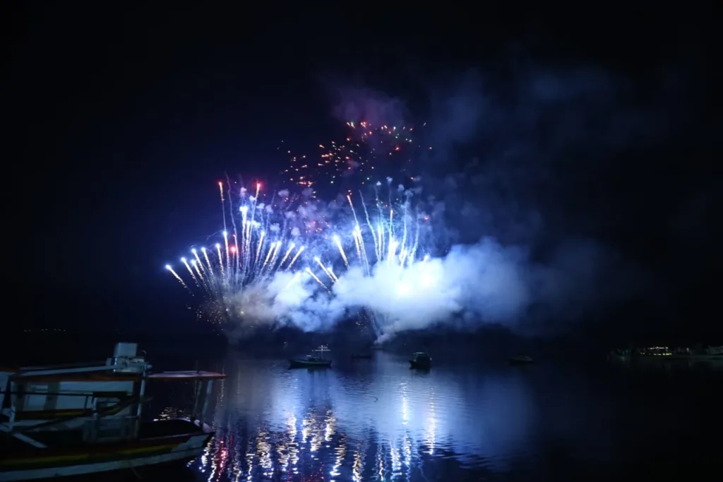 Reveillon 2025 - queima de fogos - Vitória