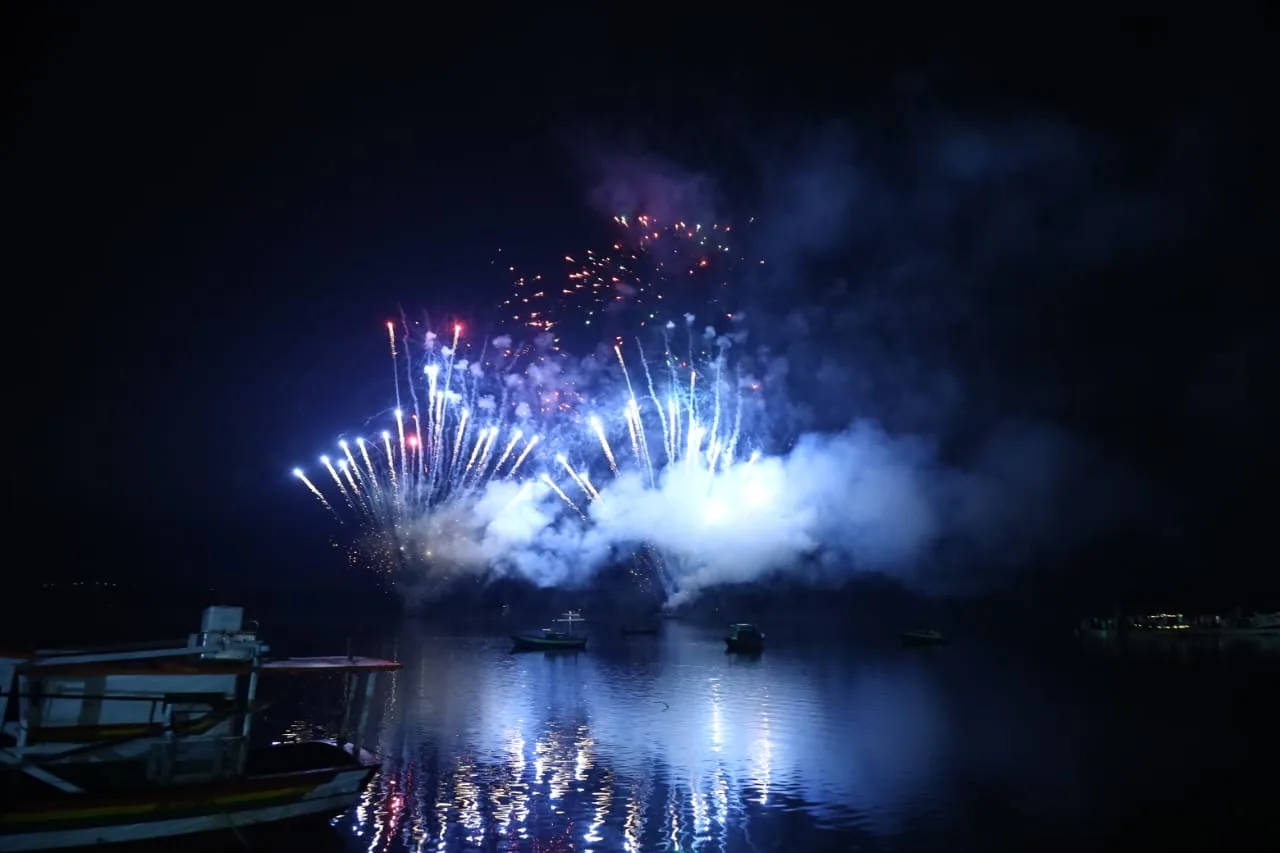 Reveillon 2025 - queima de fogos - Vitória