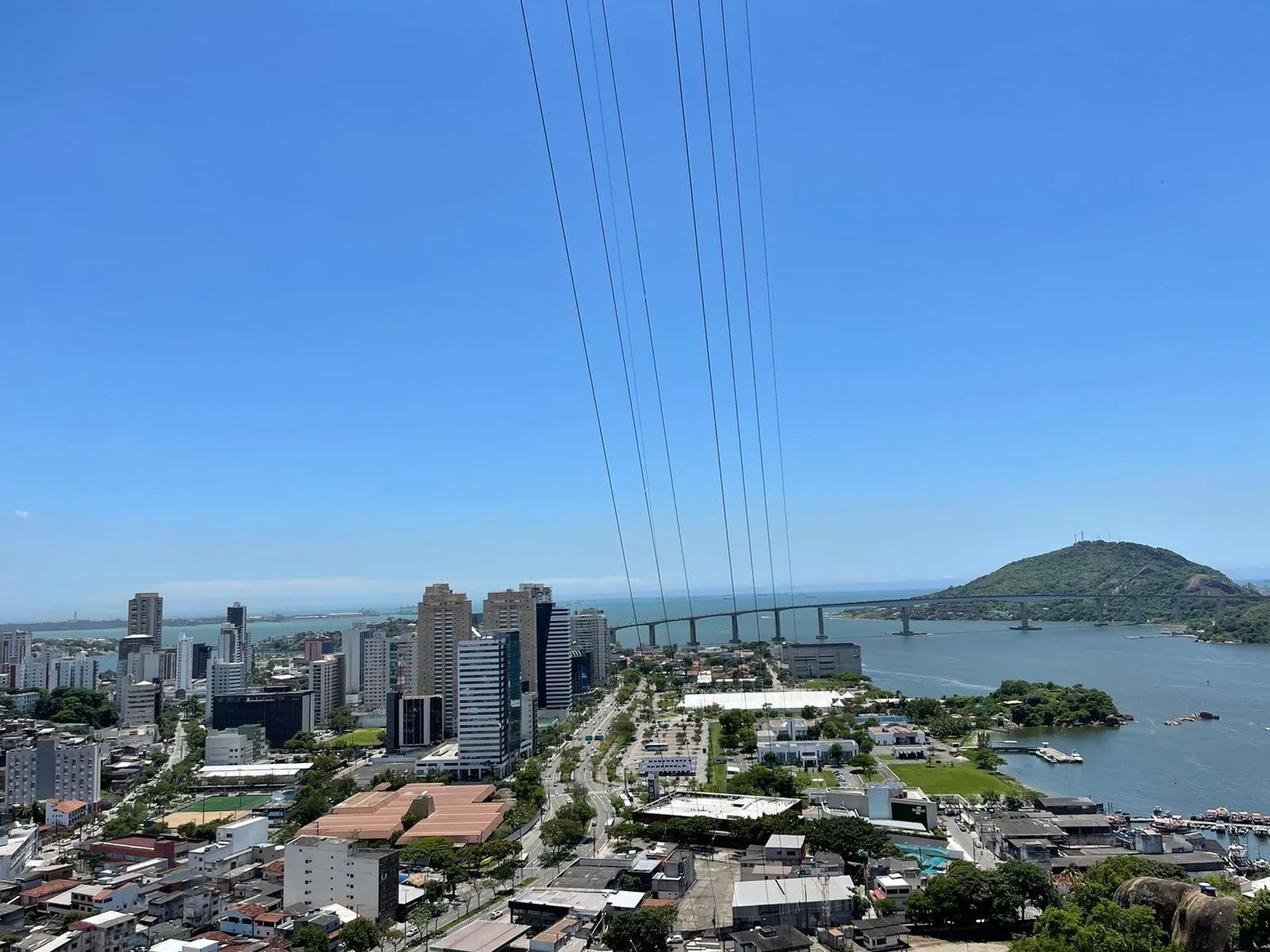 Vista de cima do morro de Jesus de Nazareth, em Vitória