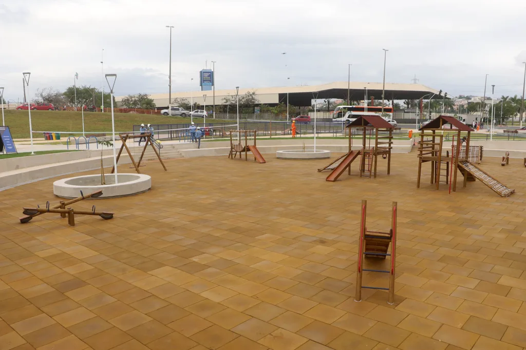 Inauguração Praça das Crianças