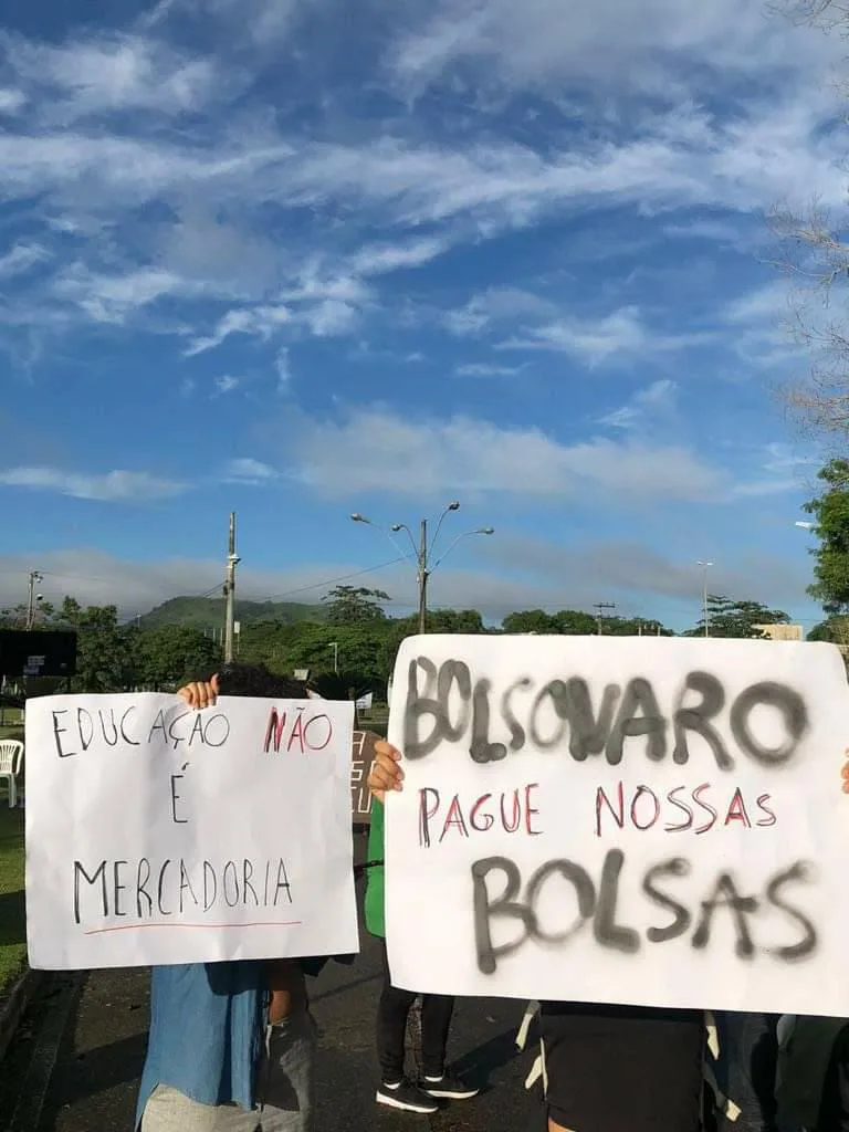 PROTESTO UFES CORTE