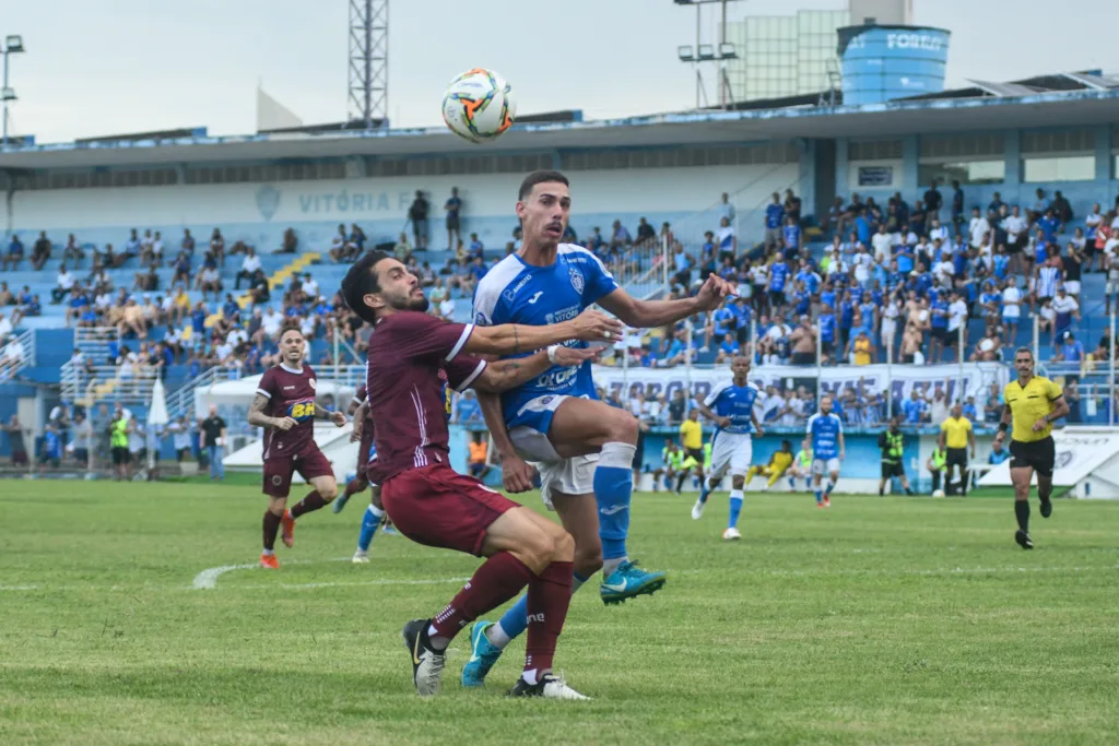 Copa Espírito Santo: Vitória x Desportiva, Salvador Costa