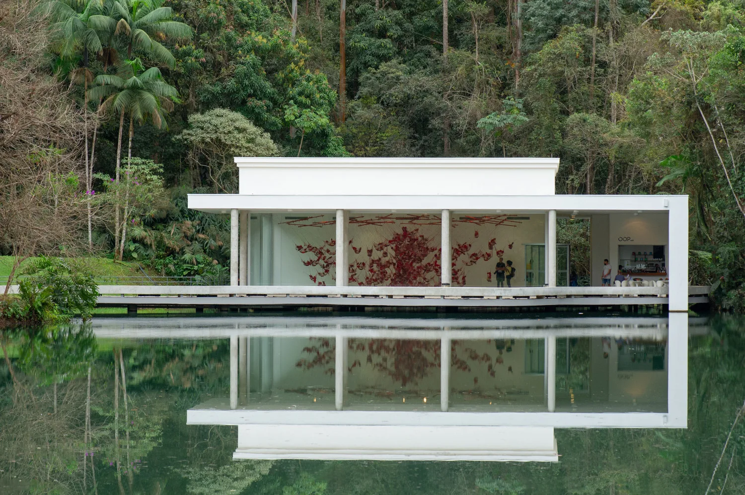 Galeria True Rouge