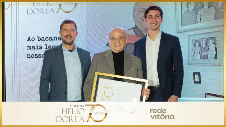 Fotos: Helio Dórea comemora 70 anos de colunismo com lançamento de livro