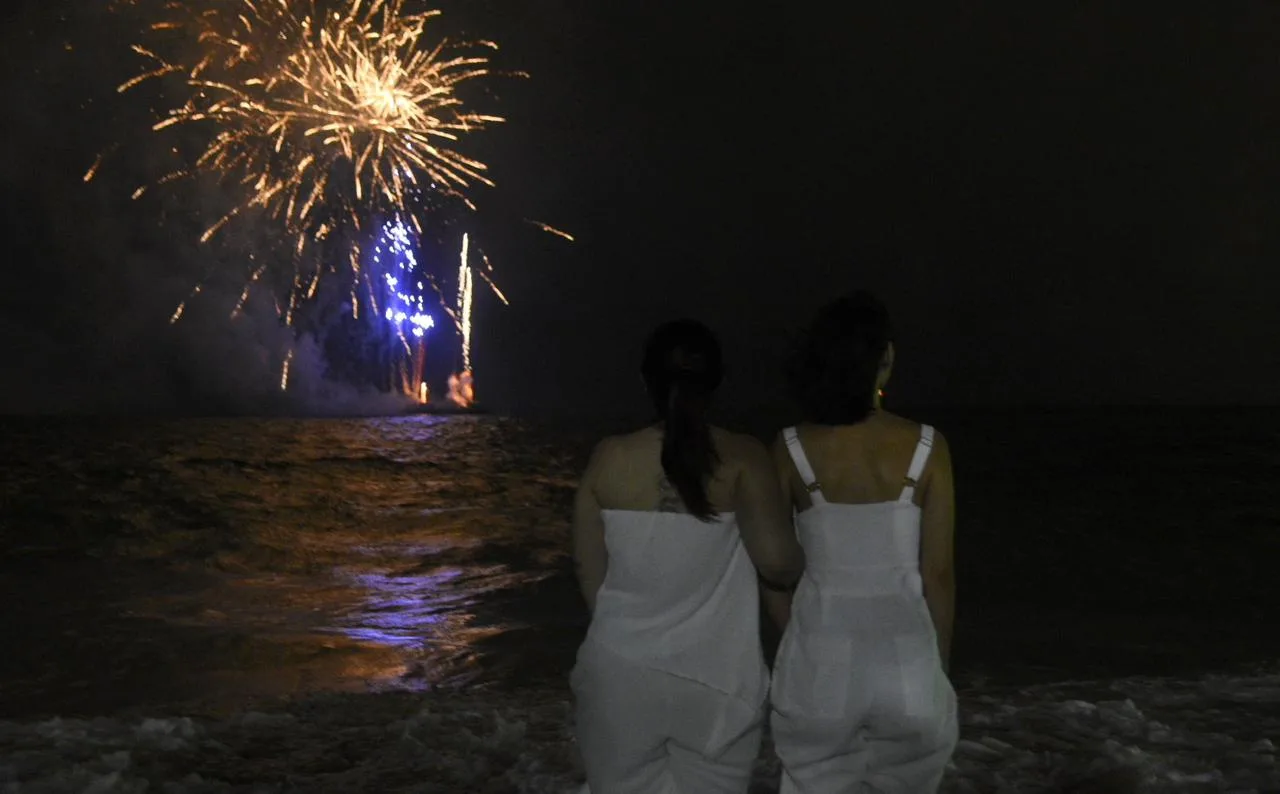 Queima de fogo em Vila Velha - Praia da Costa