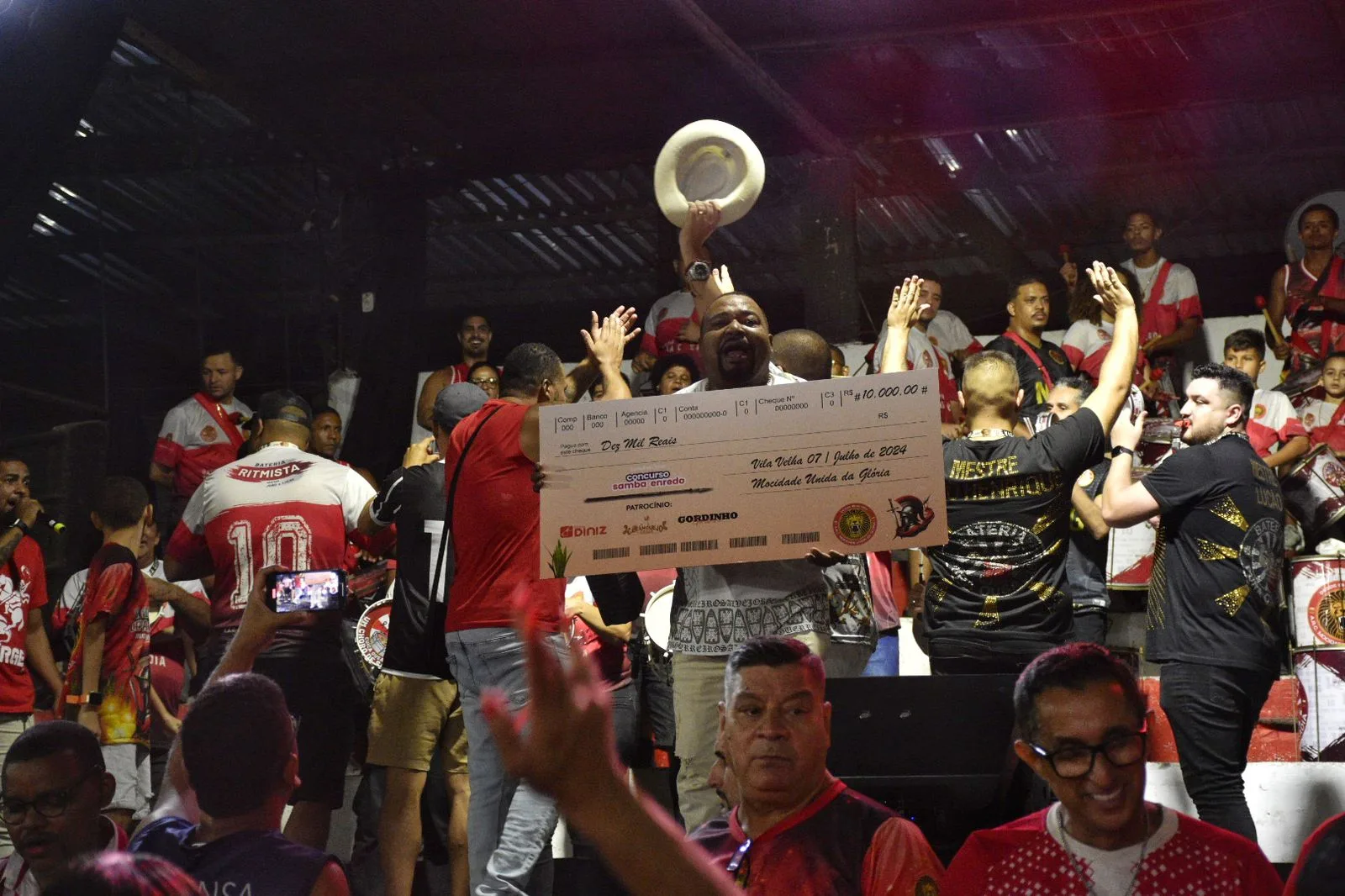 Final concurso samba-enredo - MUG