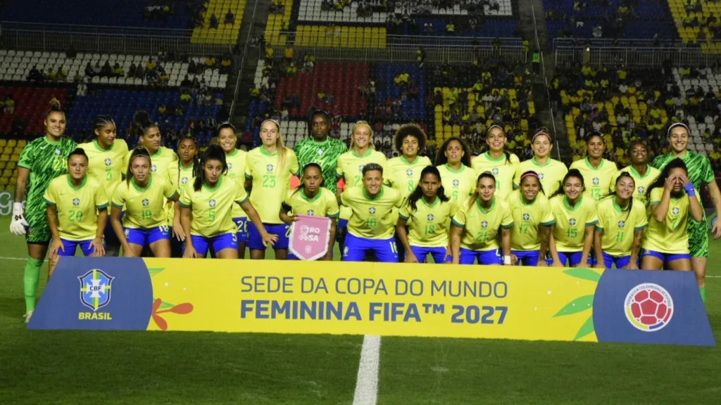 Amistoso Brasil x Colômbia, estádio Kleber Andrade. Tarciane