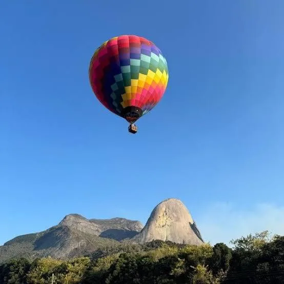 Turismo: festival em Pedra Azul terá voos de balão e filmes de 98 países