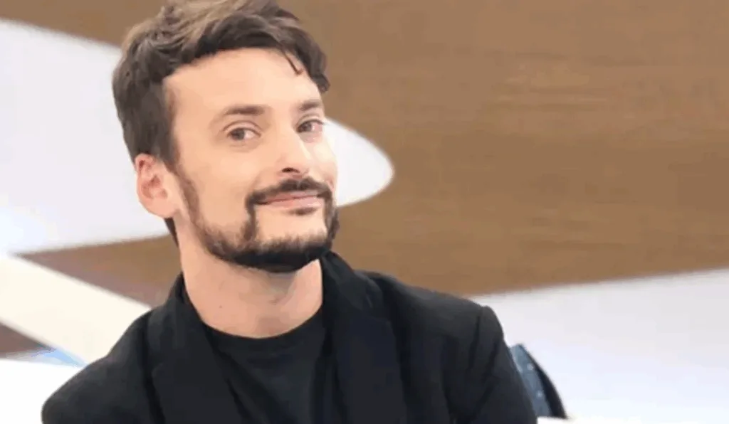 Fernando Oliveira, o Fefito, é o fofoqueiro mais amado do Brasil (Foto: Reprodução/ Internet)
