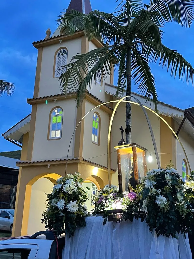 Paróquia de Santa Isabel realiza novena com imagem peregrina de N. Senhora Aparecida