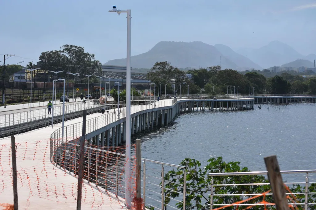 Obras da orla de Cariacica