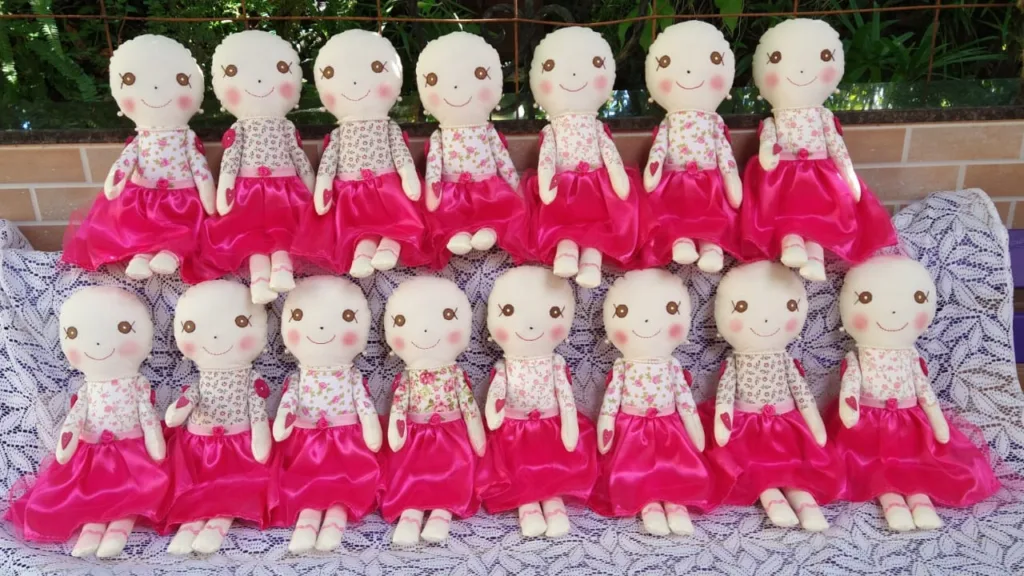 Boneca Acacci