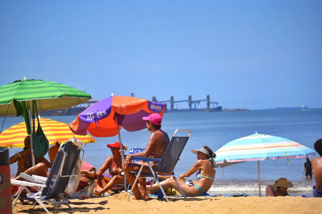Tempo aberto - Praia de Camburí