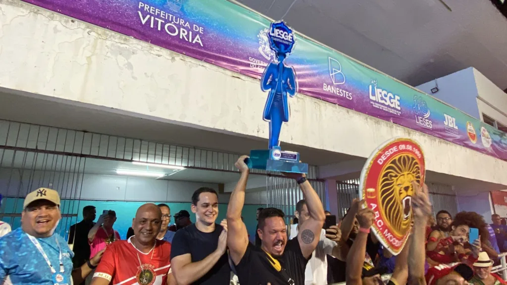 TROFÉU MUG CAMPEA