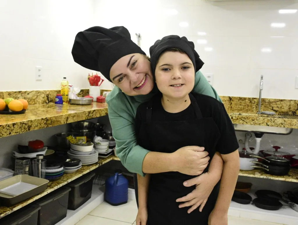 Rosana Neres e Gustavo - Receita de bolo de laranja sem lactose