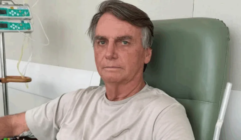 Boletim médico de Jair Bolsonaro/Reprodução