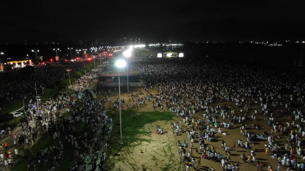 Réveillon Camburi