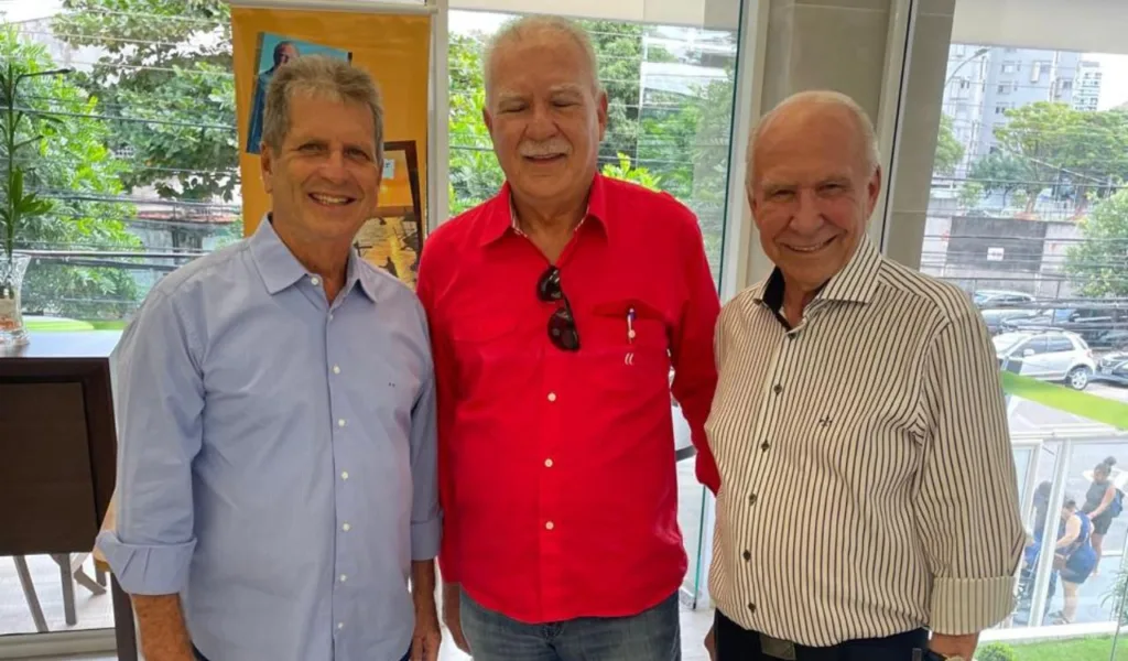 Lançamento do livro de Elcio Alves