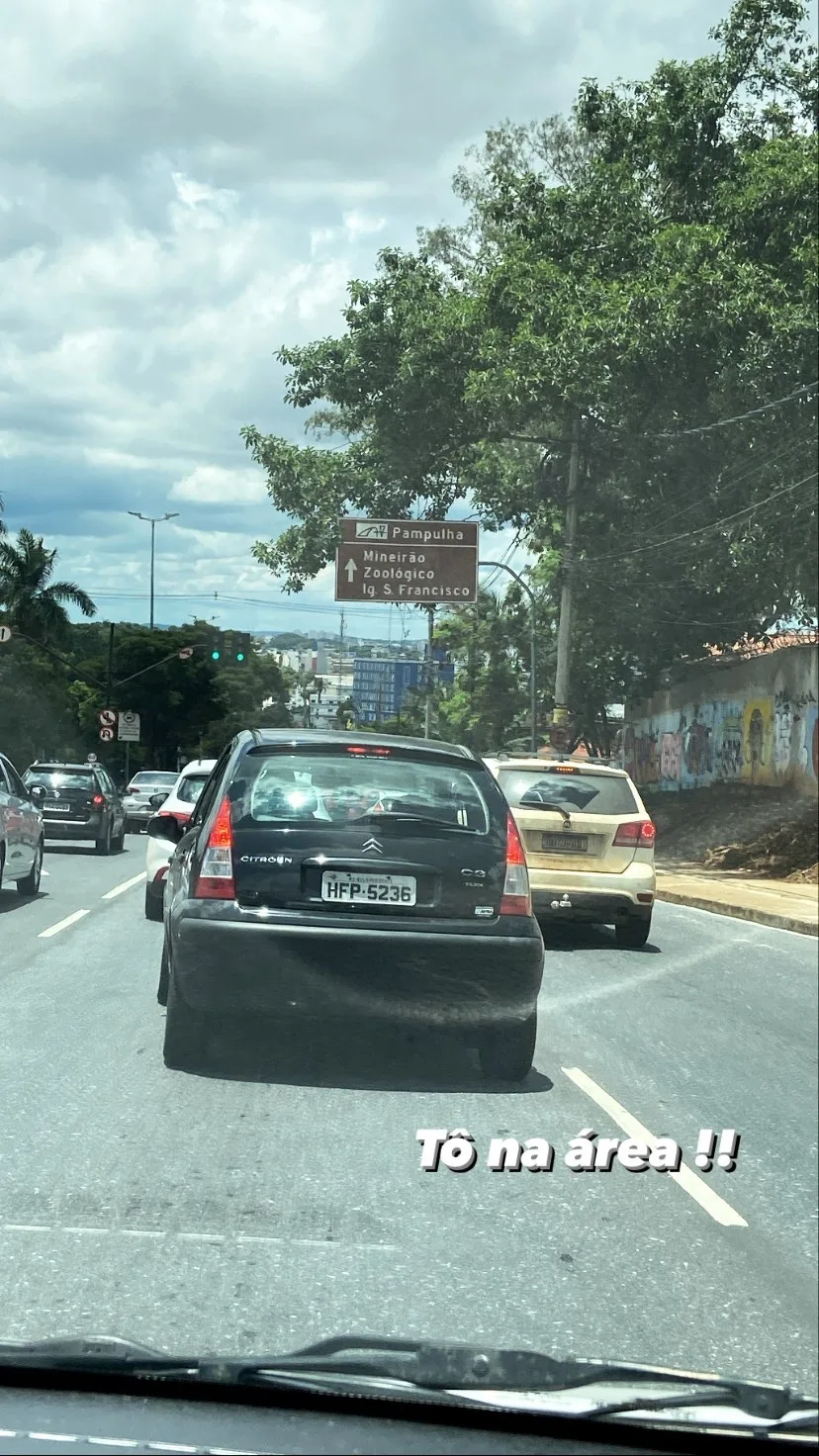 Goleiro de boné em BH