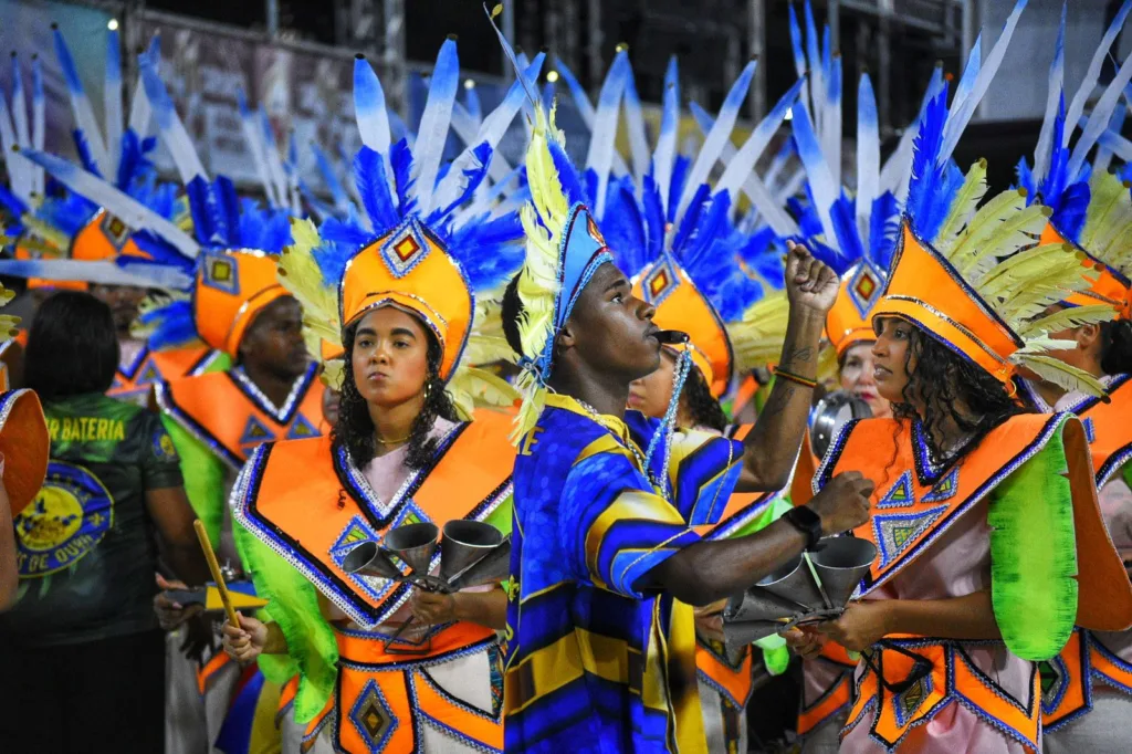 ROSAS DE OURO - CARNAVAL 2024