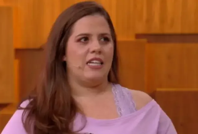 A apresentadora Tati Machado fala sobre gestação dias antes de perder o bebê (Foto: TV Globo/Reprodução)