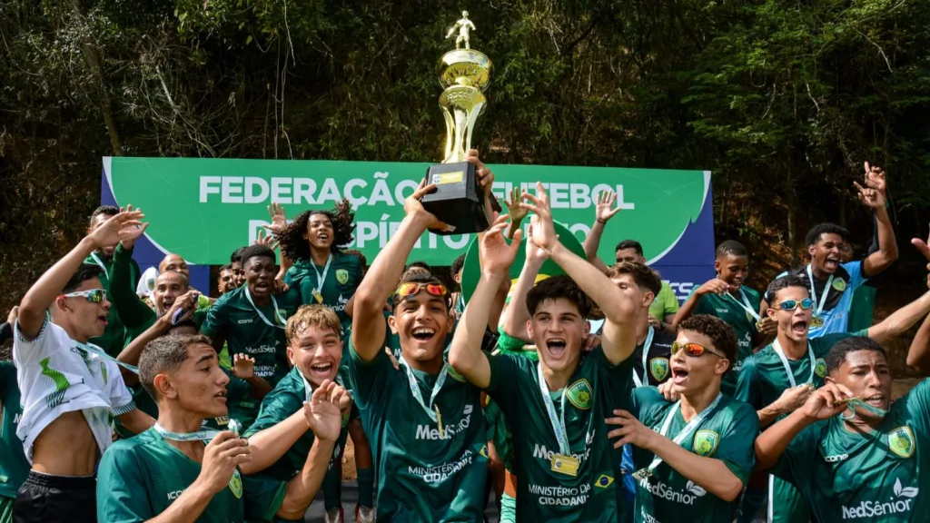 Porto Vitória, campeão do Capixabão Sub-15, título