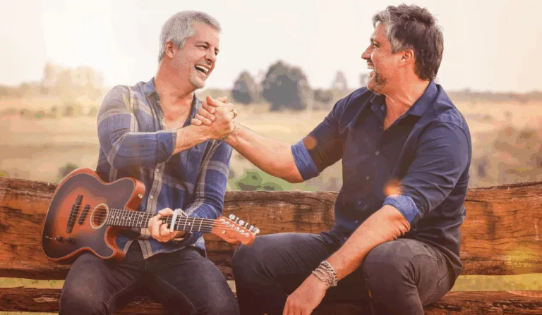 Victor e Leo em Vitória
