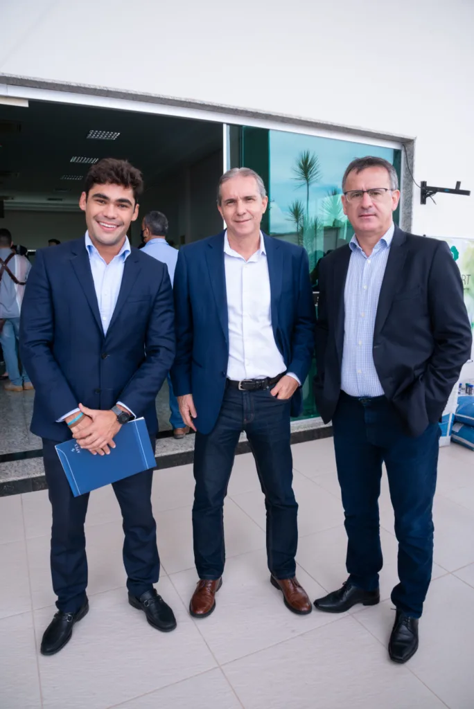 Pedro Chieppe Gustavo Vieira, Antônio Carlos Ferreira