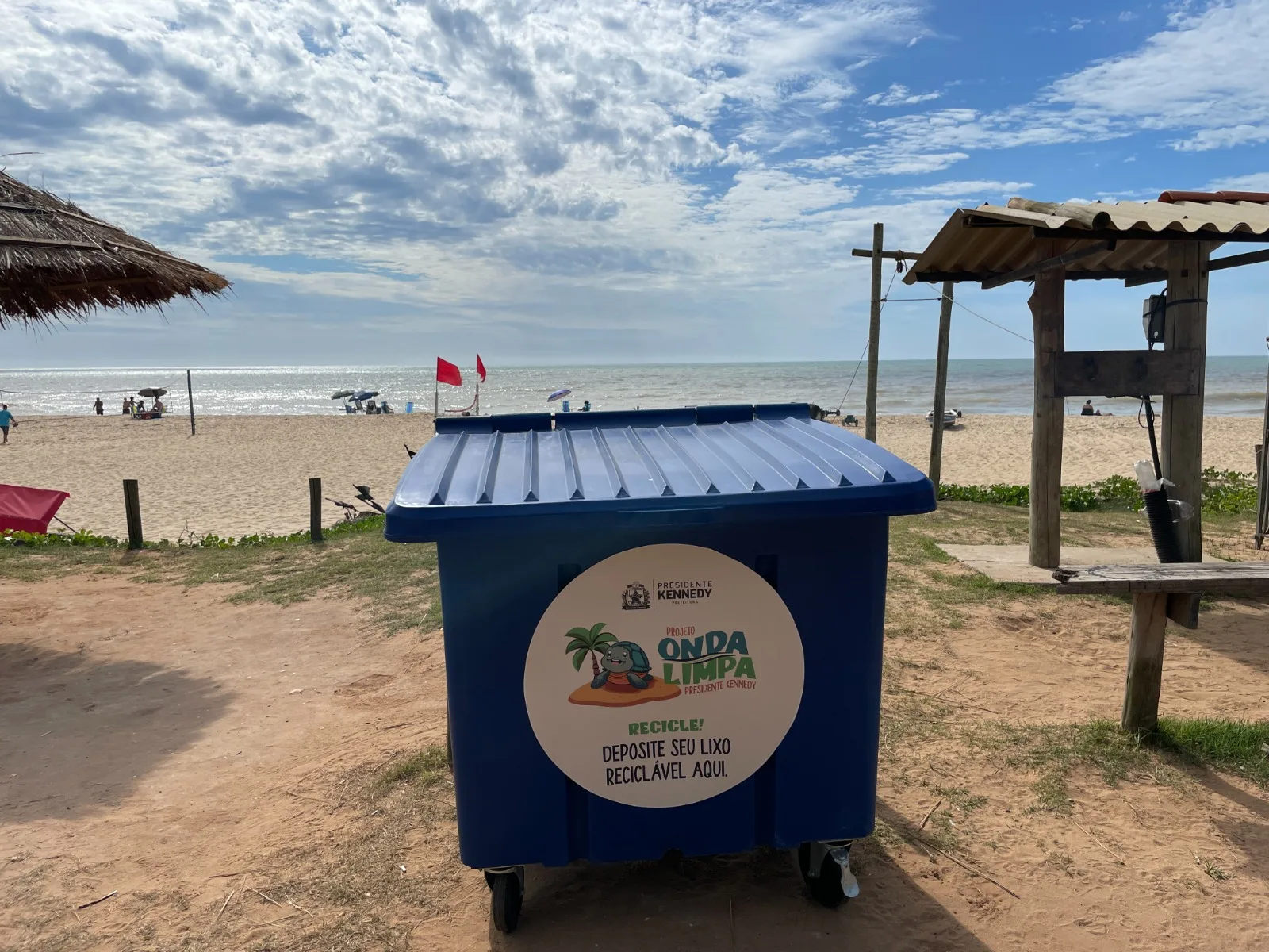 Projeto Praia Limpa.