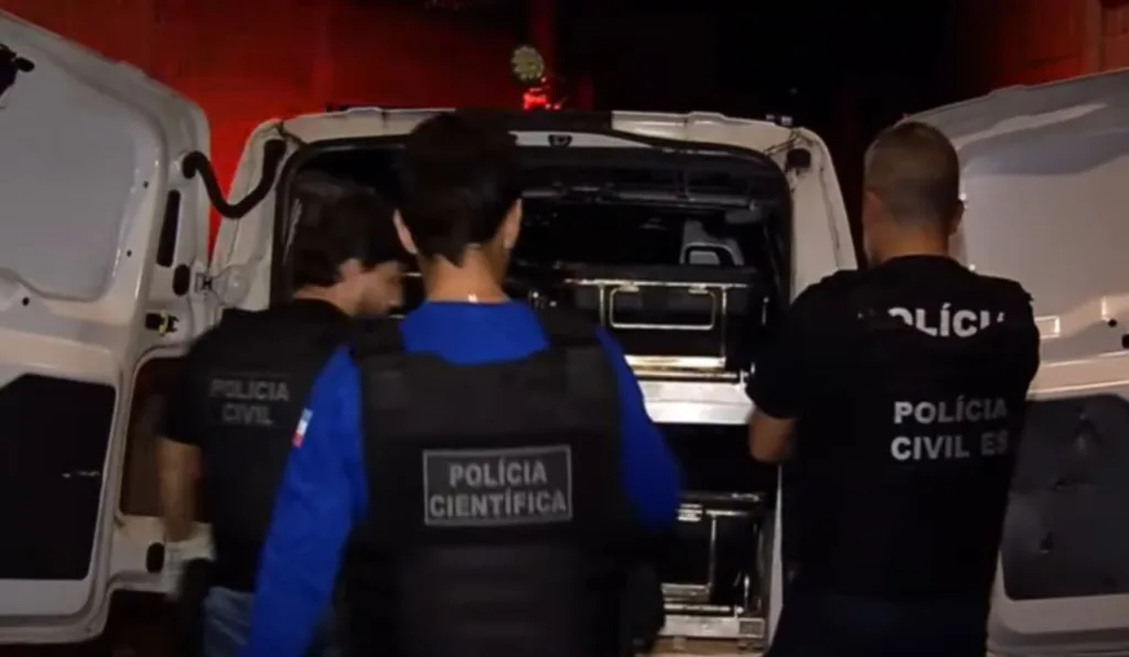 Polícia Civil investiga o caso. Foto: Reprodução/ TV Vitória Polícia Civil investiga o caso. Foto: Reprodução/ TV Vitória