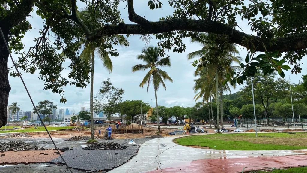 Obras no parque da prainha em Vila Velha