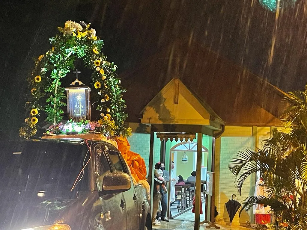 Paróquia de Santa Isabel realiza novena com imagem peregrina de N. Senhora Aparecida