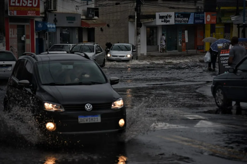 CHUVA PORTO DE SANTANA