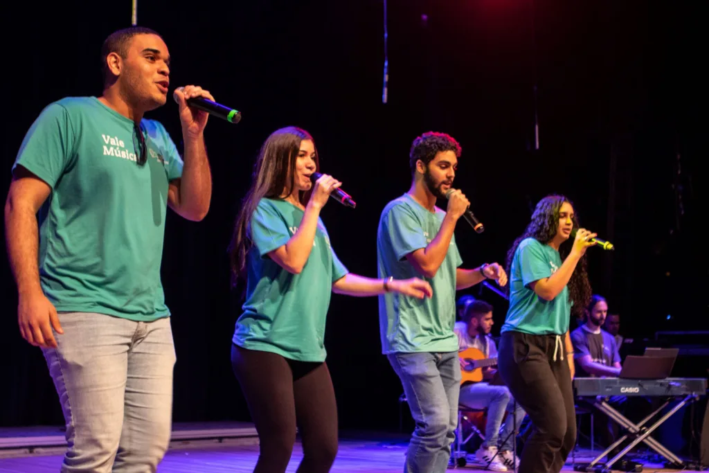 Coro Jovem Vale Musica