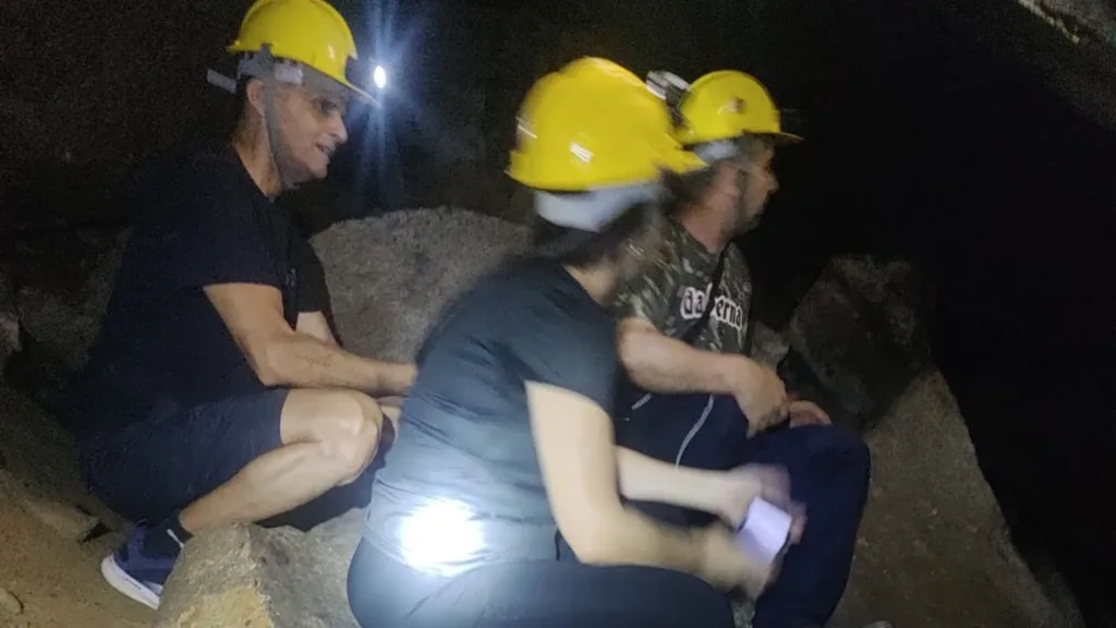 Trilha das Cavernas