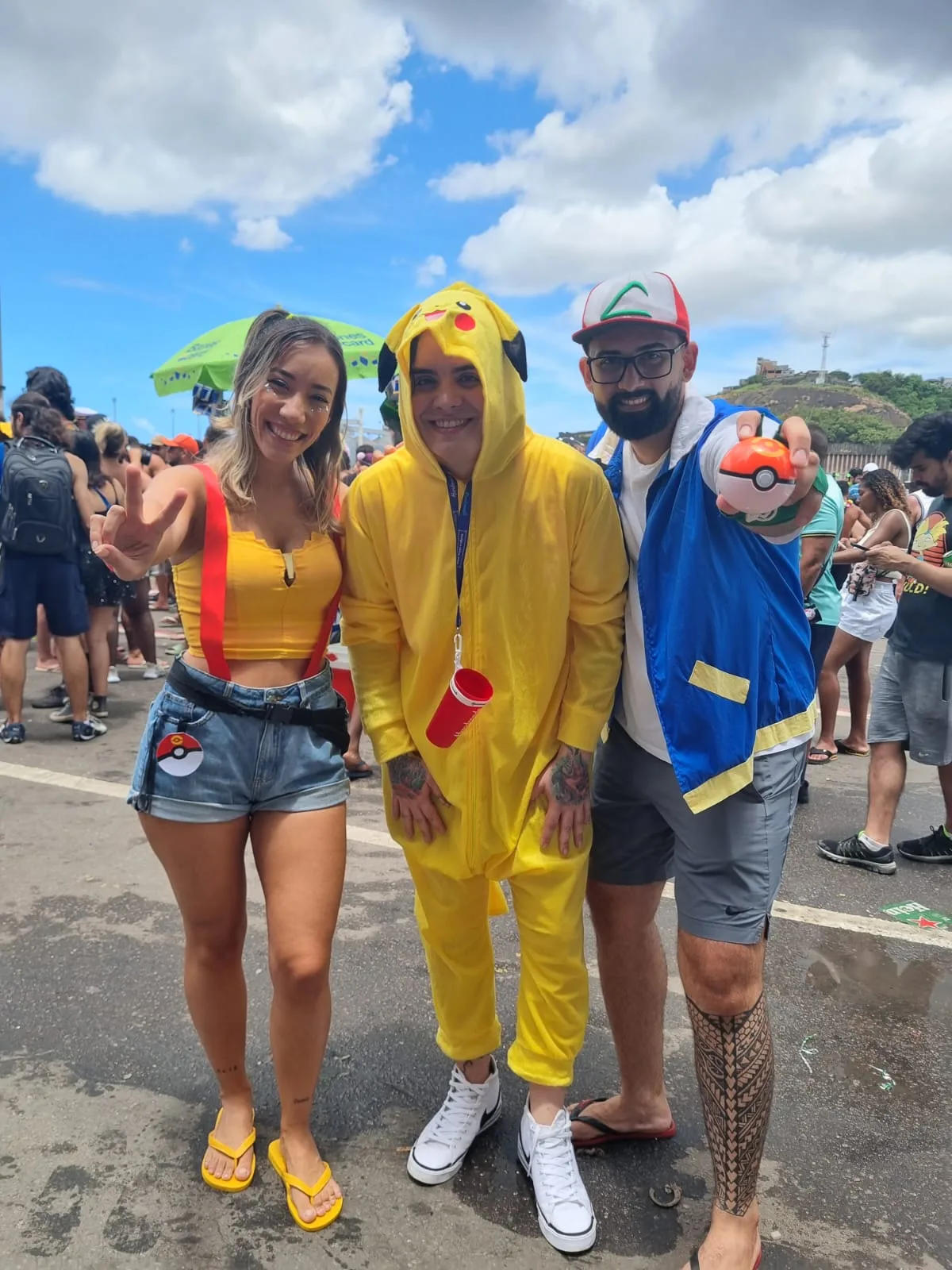 Foliões foram fantasiados para o Regional da Nair
