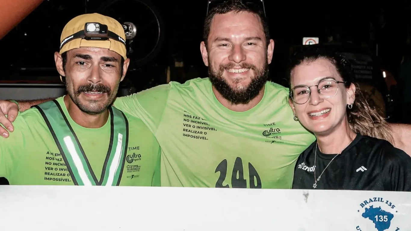 Daniel Canny, Renan e Estela Moyses