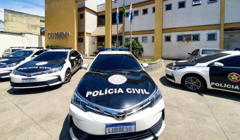 Viaturas da Polícia Civil do Rio de janeiro