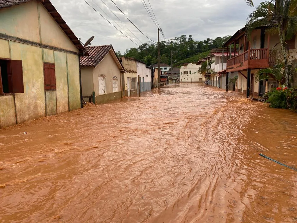 Chuva Vila Pavão