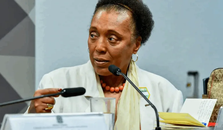 ministra vera lúcia santana araújo