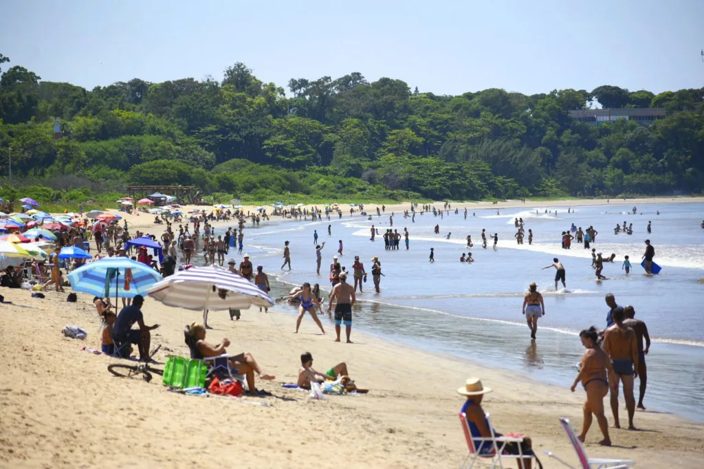 Tempo aberto - Praia de Camburí