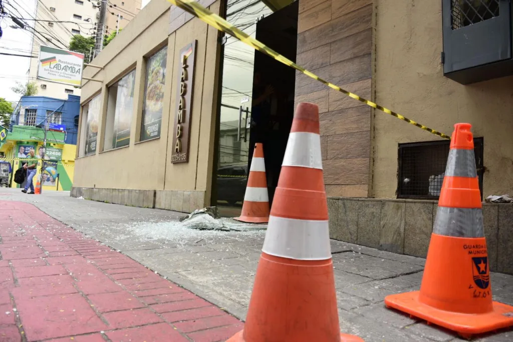 INCÊNDIO EM RESTAURANTE