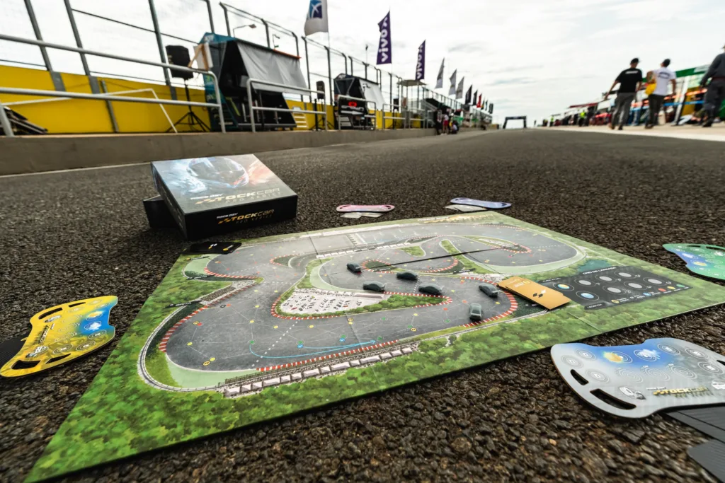 Race Day - Jogo da Stock Car
